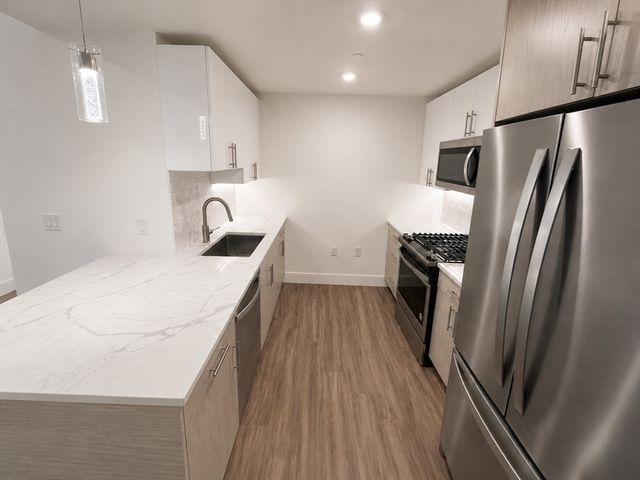 386 Market St 206, Boston, MA 02135
