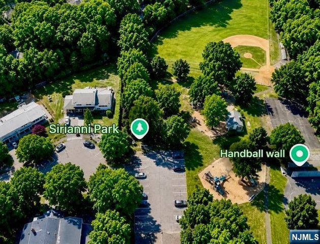 158 Morningside Road, Paramus, NJ 07652