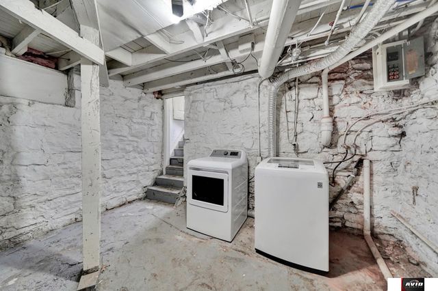 2103 A Street, Lincoln, NE 68502