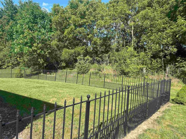 1902 Clifty Parkway Parkway, Fort Wayne, IN 46808