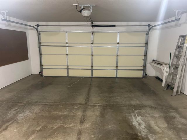1902 Clifty Parkway Parkway, Fort Wayne, IN 46808