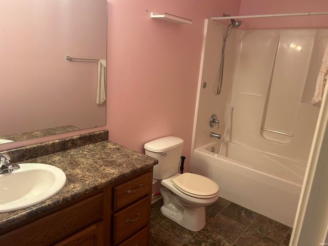1902 Clifty Parkway Parkway, Fort Wayne, IN 46808