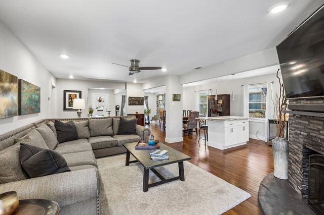 10919 Colbert Way, Dallas, TX 75218