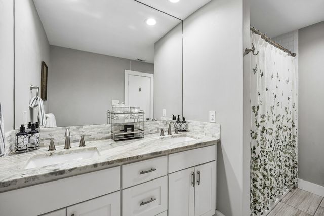 10919 Colbert Way, Dallas, TX 75218