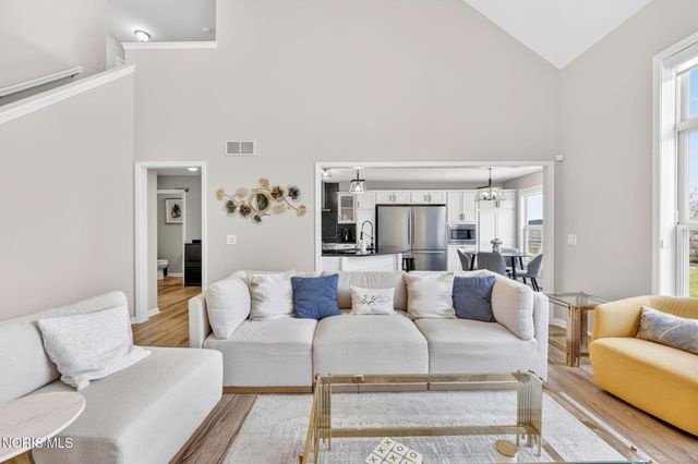 12164 Jefferson Street, Perrysburg, OH 43551