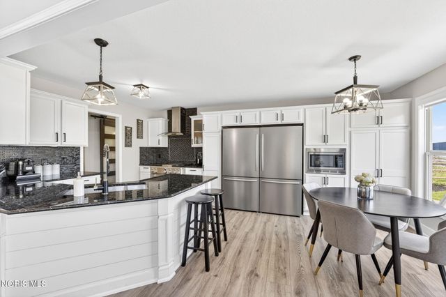 12164 Jefferson Street, Perrysburg, OH 43551