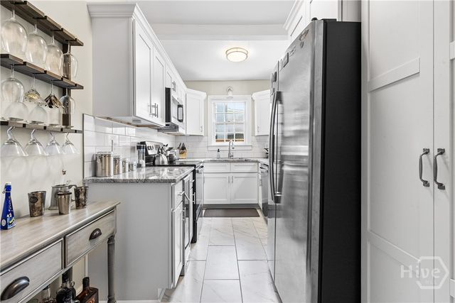 324 Price Street, Savannah, GA 31401