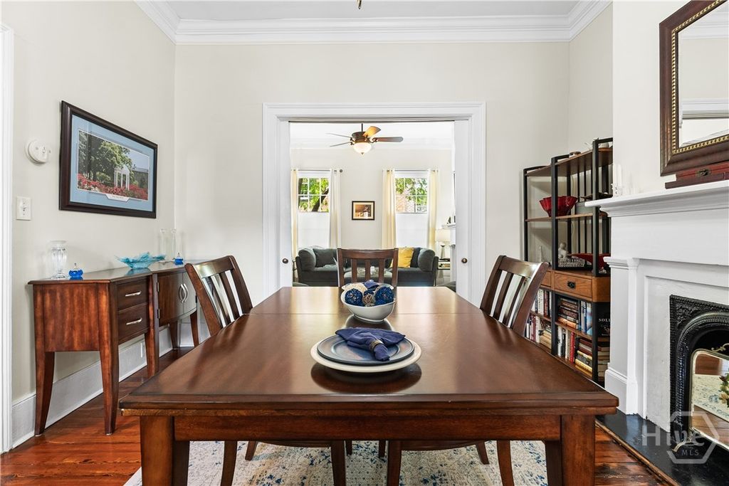 Image 13 of property listing at 324 Price Street, Savannah, GA 31401