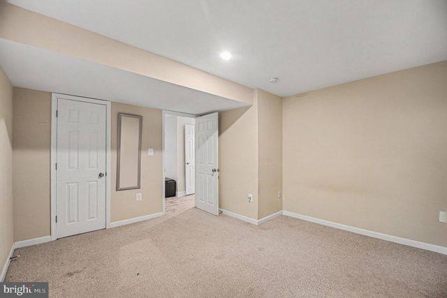 7409 LAKE DR, Manassas, VA 20111