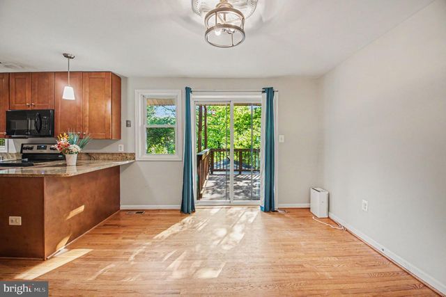 7409 LAKE DR, Manassas, VA 20111