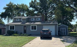 905 Dove Run, Emporia, KS 66801