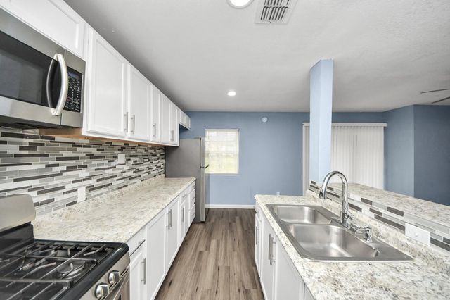 11510 Lock Gate Lane, Houston, TX 77048