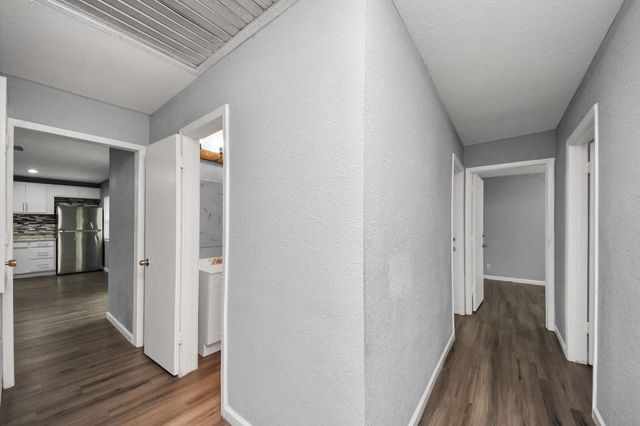 11510 Lock Gate Lane, Houston, TX 77048