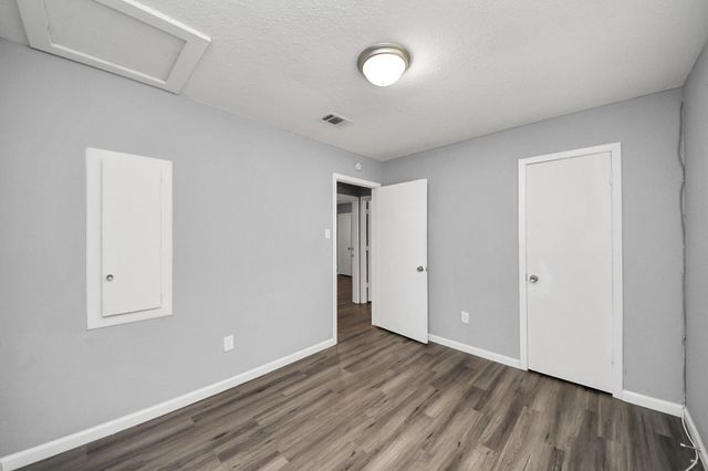 11510 Lock Gate Lane, Houston, TX 77048