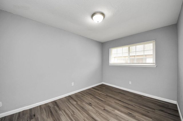 11510 Lock Gate Lane, Houston, TX 77048