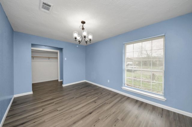 11510 Lock Gate Lane, Houston, TX 77048