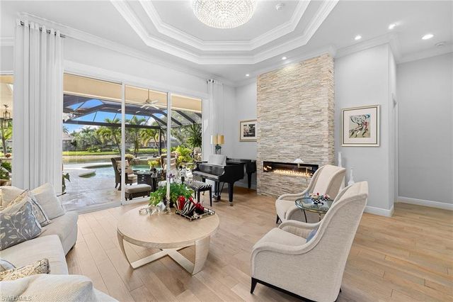 7837 Classics DR, Naples, FL 34113