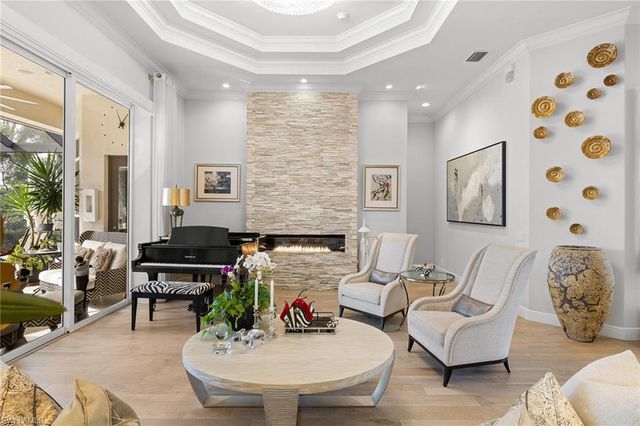 7837 Classics DR, Naples, FL 34113