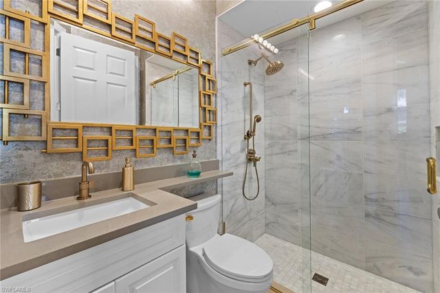 7837 Classics DR, Naples, FL 34113