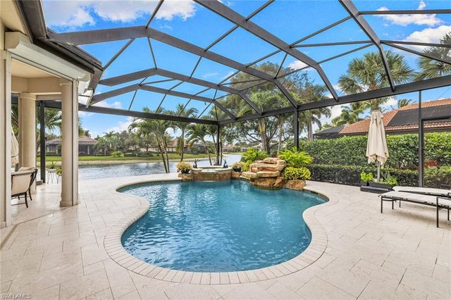 7837 Classics DR, Naples, FL 34113