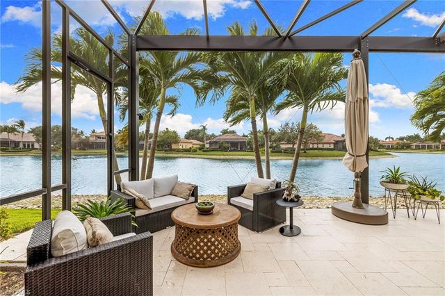 7837 Classics DR, Naples, FL 34113