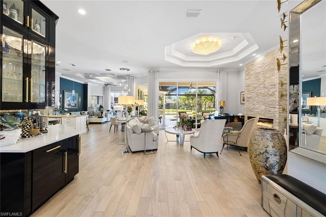 7837 Classics DR, Naples, FL 34113