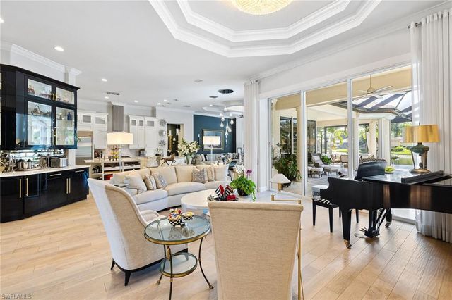 7837 Classics DR, Naples, FL 34113