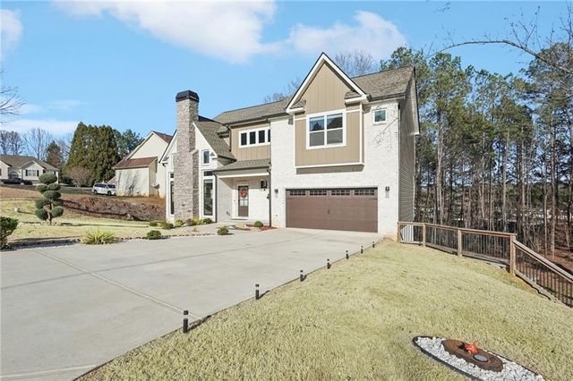 181 Eagle Glen Drive, Woodstock, GA 30189