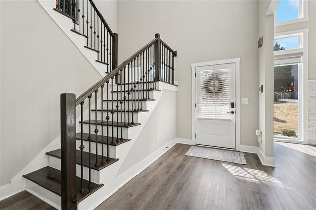 181 Eagle Glen Drive, Woodstock, GA 30189