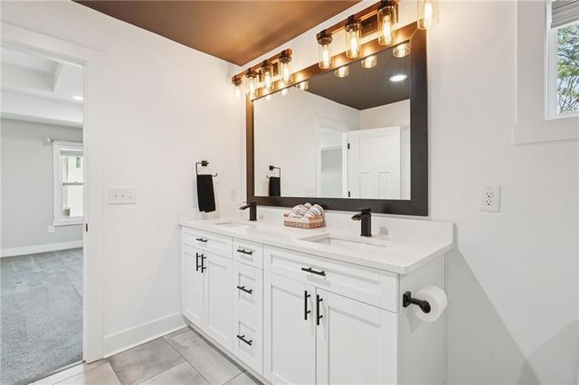 181 Eagle Glen Drive, Woodstock, GA 30189