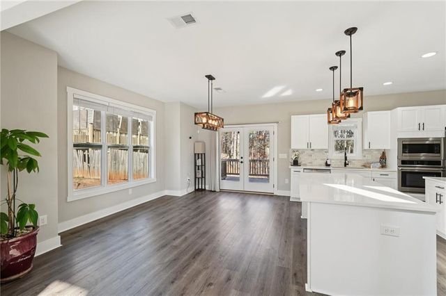 181 Eagle Glen Drive, Woodstock, GA 30189