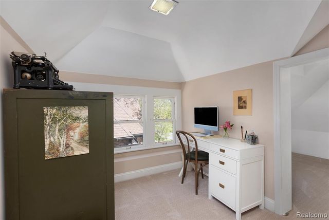 18221 Muirland Street, Detroit, MI 48221