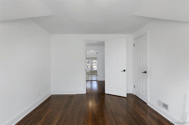 18221 Muirland Street, Detroit, MI 48221