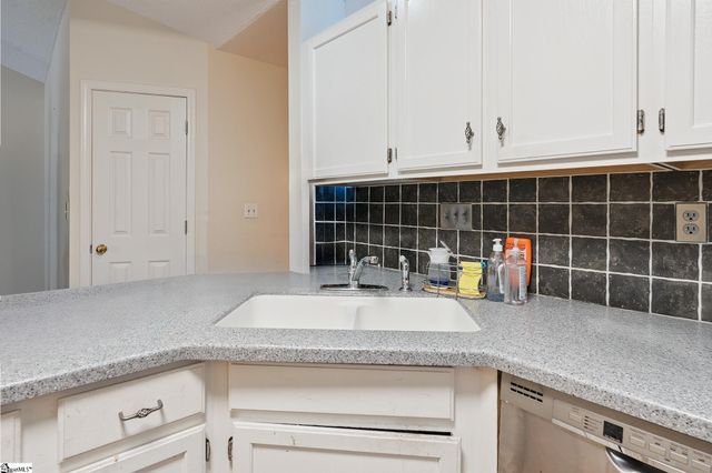 6 Pecan Grove Court, Travelers Rest, SC 29690