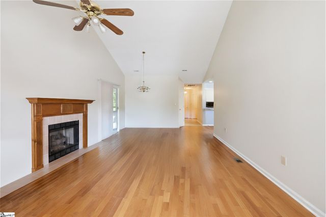 6 Pecan Grove Court, Travelers Rest, SC 29690