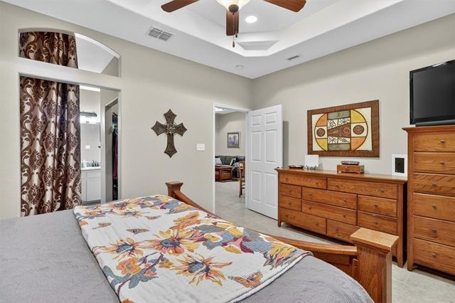 2942 Masterson Dr, Corpus Christi, TX 78415