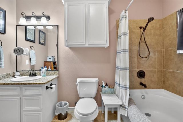 2942 Masterson Dr, Corpus Christi, TX 78415