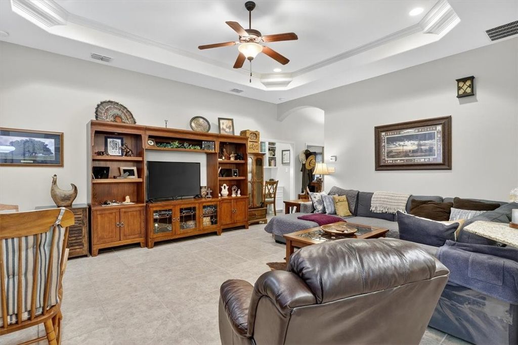 2942 Masterson Dr, Corpus Christi, TX 78415 — photo 3
