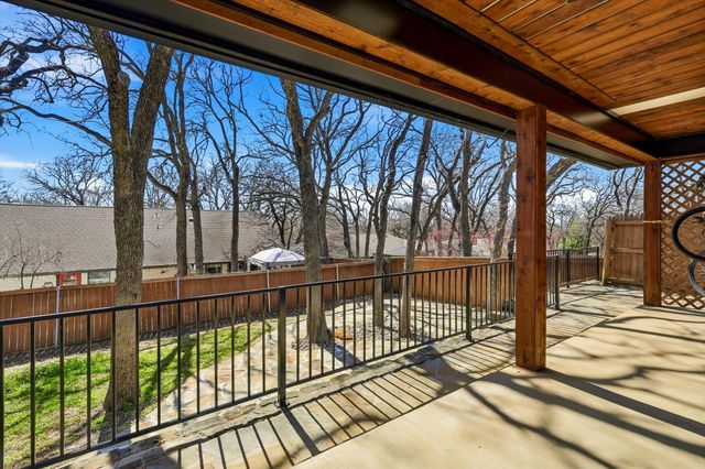 2829 Harvest Hill Drive, Grapevine, TX 76051