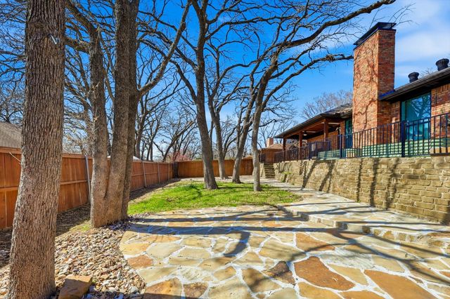 2829 Harvest Hill Drive, Grapevine, TX 76051