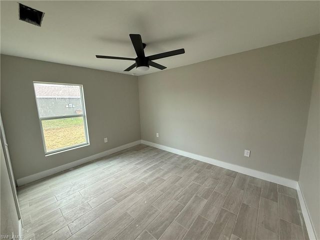 2109 NE 5th PL, Cape Coral, FL 33909