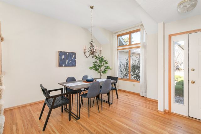 6012 Terrace Drive, Johnston, IA 50131