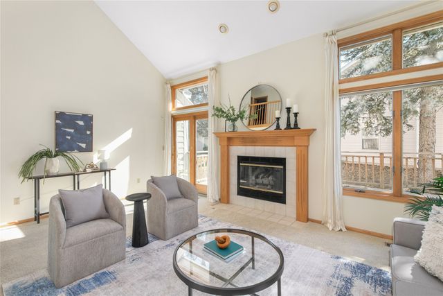 6012 Terrace Drive, Johnston, IA 50131