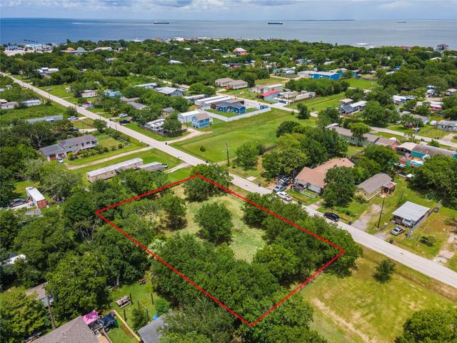 410-416 7th Street, Dickinson, TX 77539