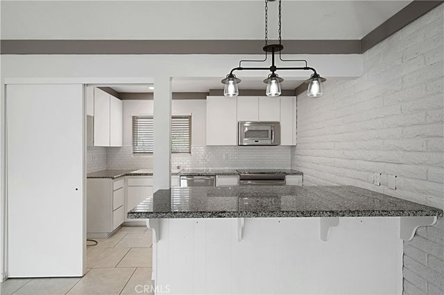 22392 Canyon Club Drive, Canyon Lake, CA 92587