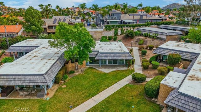 22392 Canyon Club Drive, Canyon Lake, CA 92587