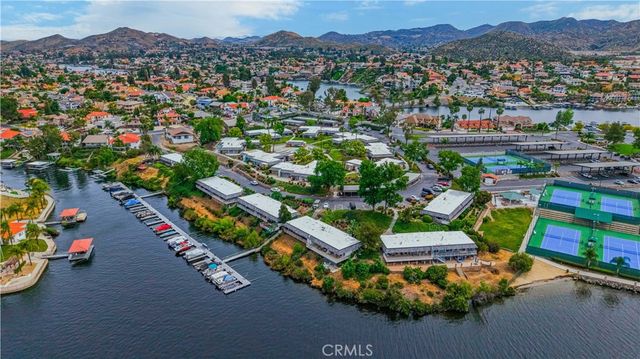 22392 Canyon Club Drive, Canyon Lake, CA 92587