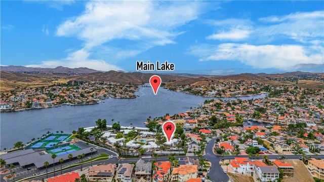 22392 Canyon Club Drive, Canyon Lake, CA 92587