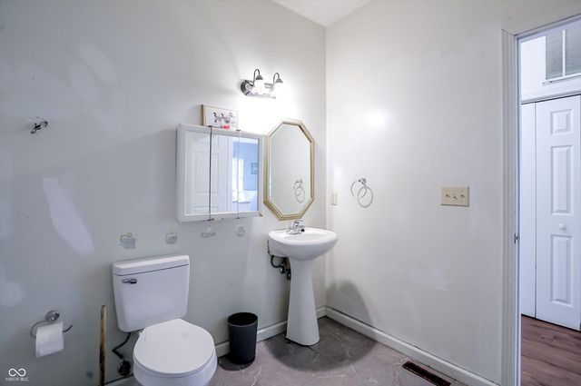 434 N Fairview Street, Bloomington, IN 47404