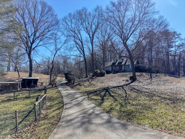 105 Liberty Road, Murphy, NC 28906